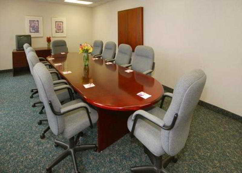 Comfort Suites Airport Columbus Tiện nghi bức ảnh